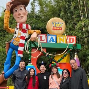 Meet your Posher, Robin